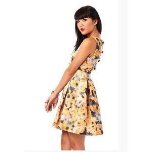 Mcgine Womens Dress Size M/8 A Line Watercolor Floral Gold Sleeveless